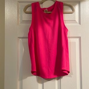 Avia tank size large- color pink